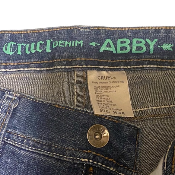 Classic Western Jeans Trending Boot Cut Mid Rise Dark Blue Embroidered Whiskers - Picture 4 of 10